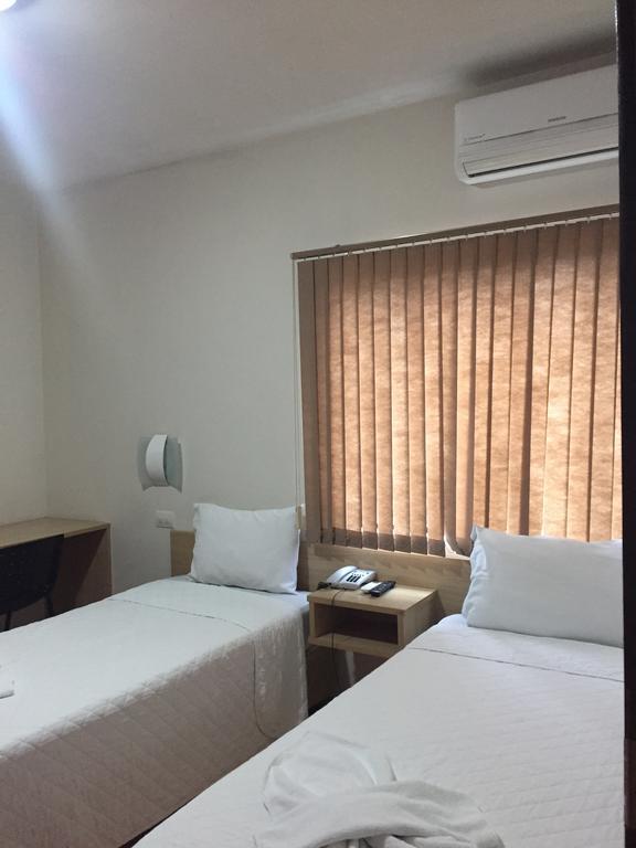 Hotel Dom Thomaz Jaguariaiva Экстерьер фото